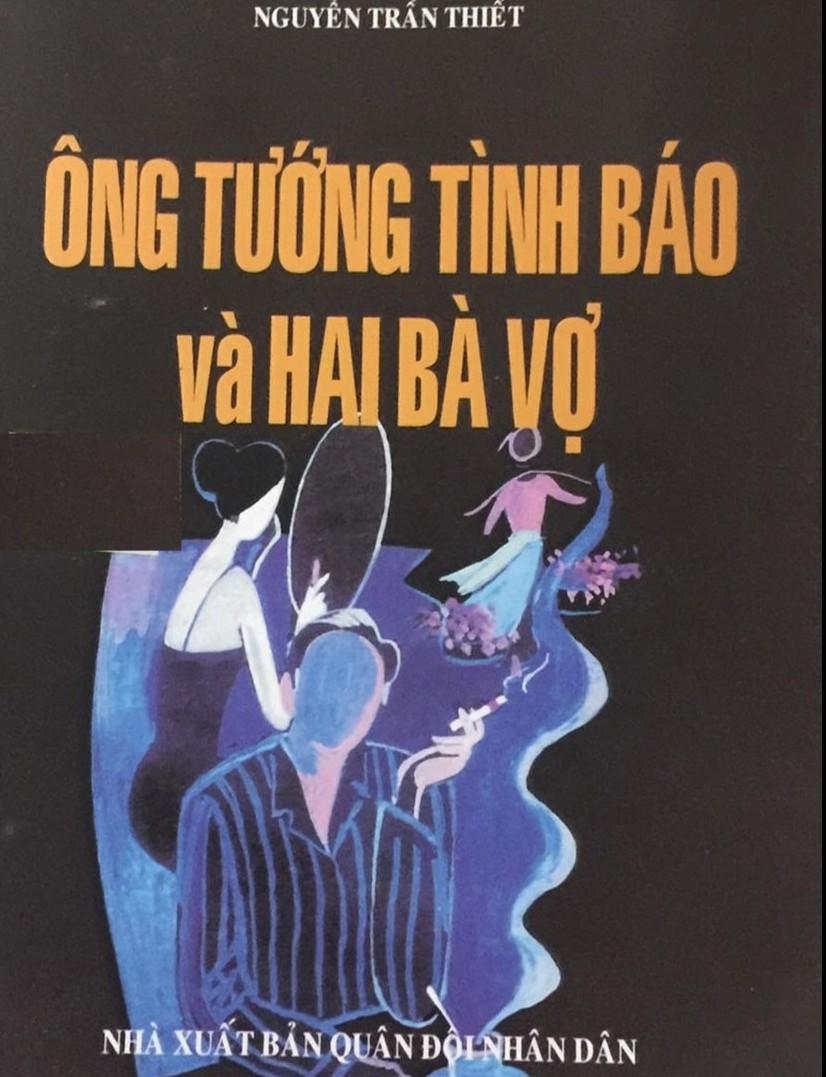 Ông Tướng Tình Báo Và Hai Bà Vợ